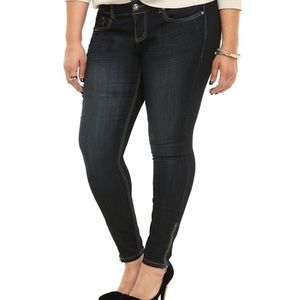Torrid Ankle Zip Stilletto Jean Dark Wash Size 22w
